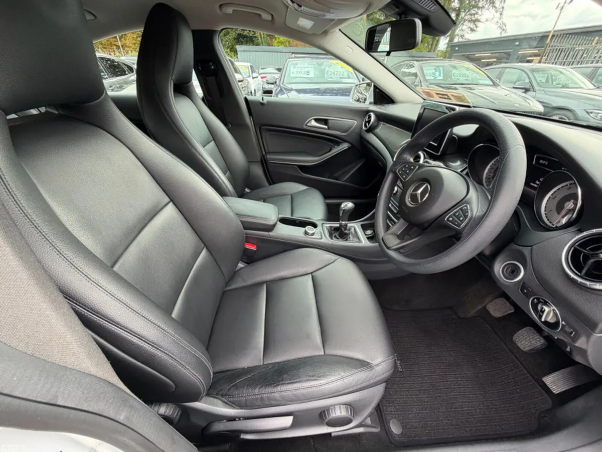 Mercedes-Benz CLA Saloon, Diesel, 2015, Silver
