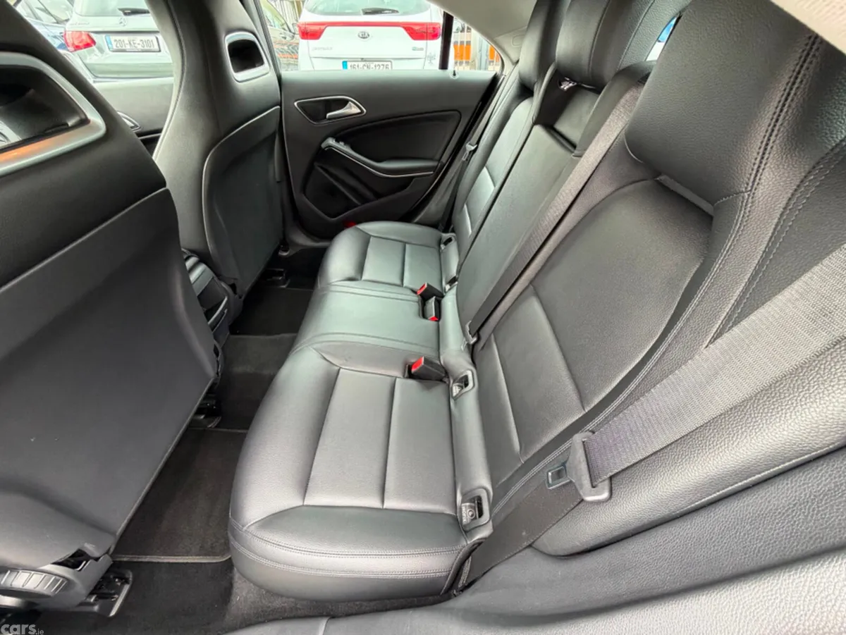 Mercedes-Benz CLA Saloon, Diesel, 2015, Silver