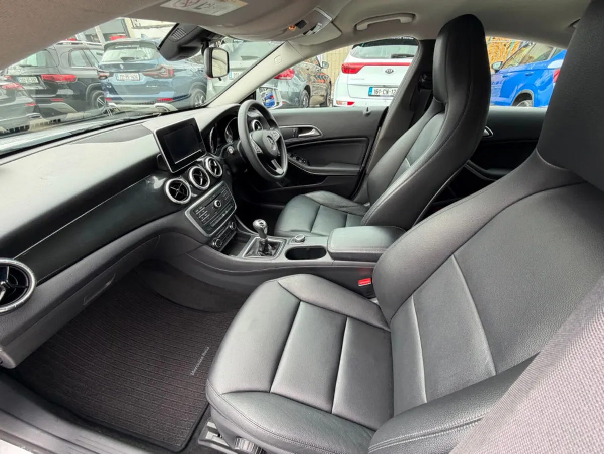 Mercedes-Benz CLA Saloon, Diesel, 2015, Silver