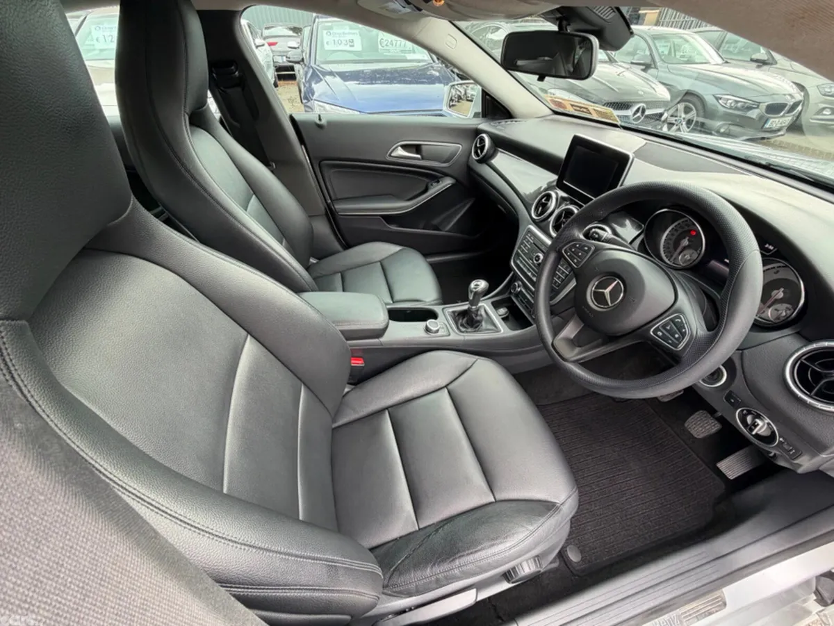 Mercedes-Benz CLA Saloon, Diesel, 2015, Silver