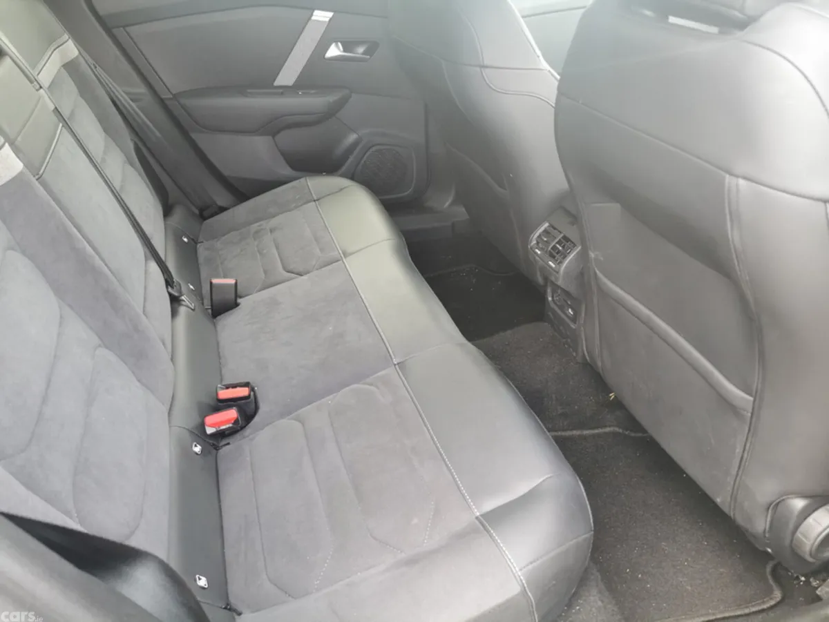 Citroen C4 Hatchback, Petrol, 2023, Grey