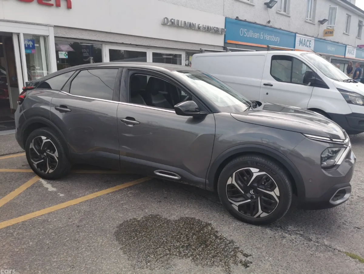 Citroen C4 Hatchback, Petrol, 2023, Grey