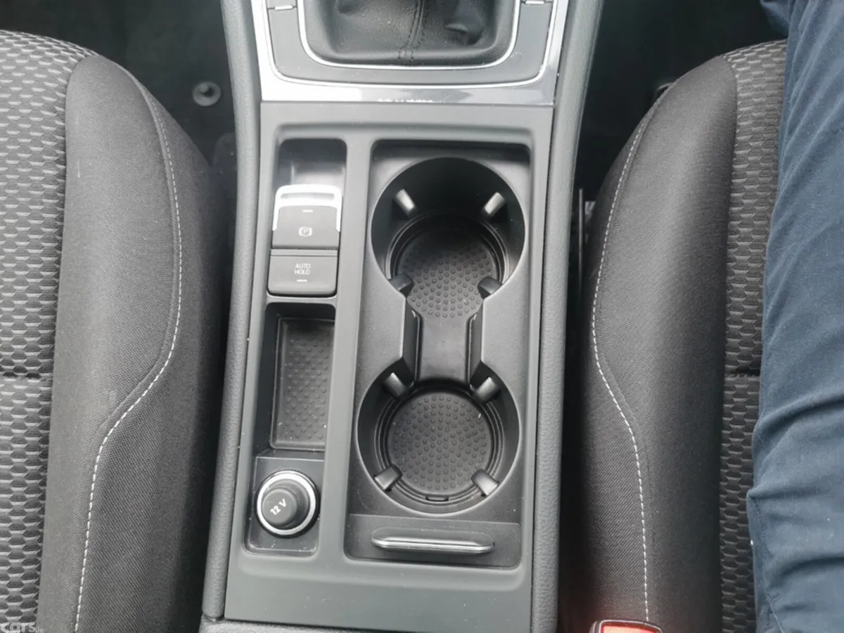 Volkswagen Golf Hatchback, Diesel, 2019, Black
