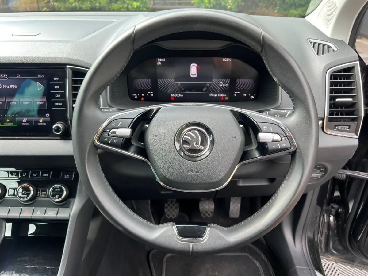 Skoda Karoq SUV, Diesel, 2024, Black