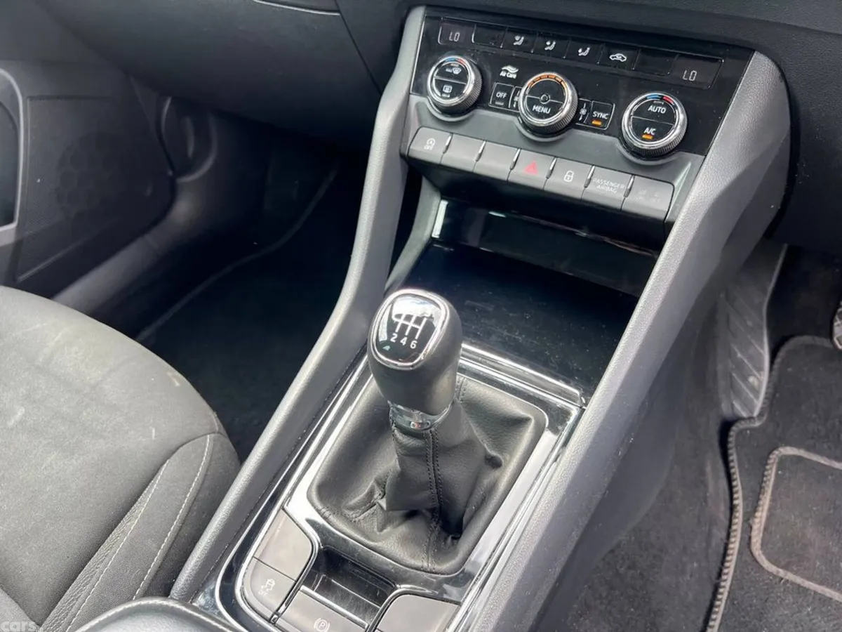 Skoda Karoq SUV, Diesel, 2024, Black