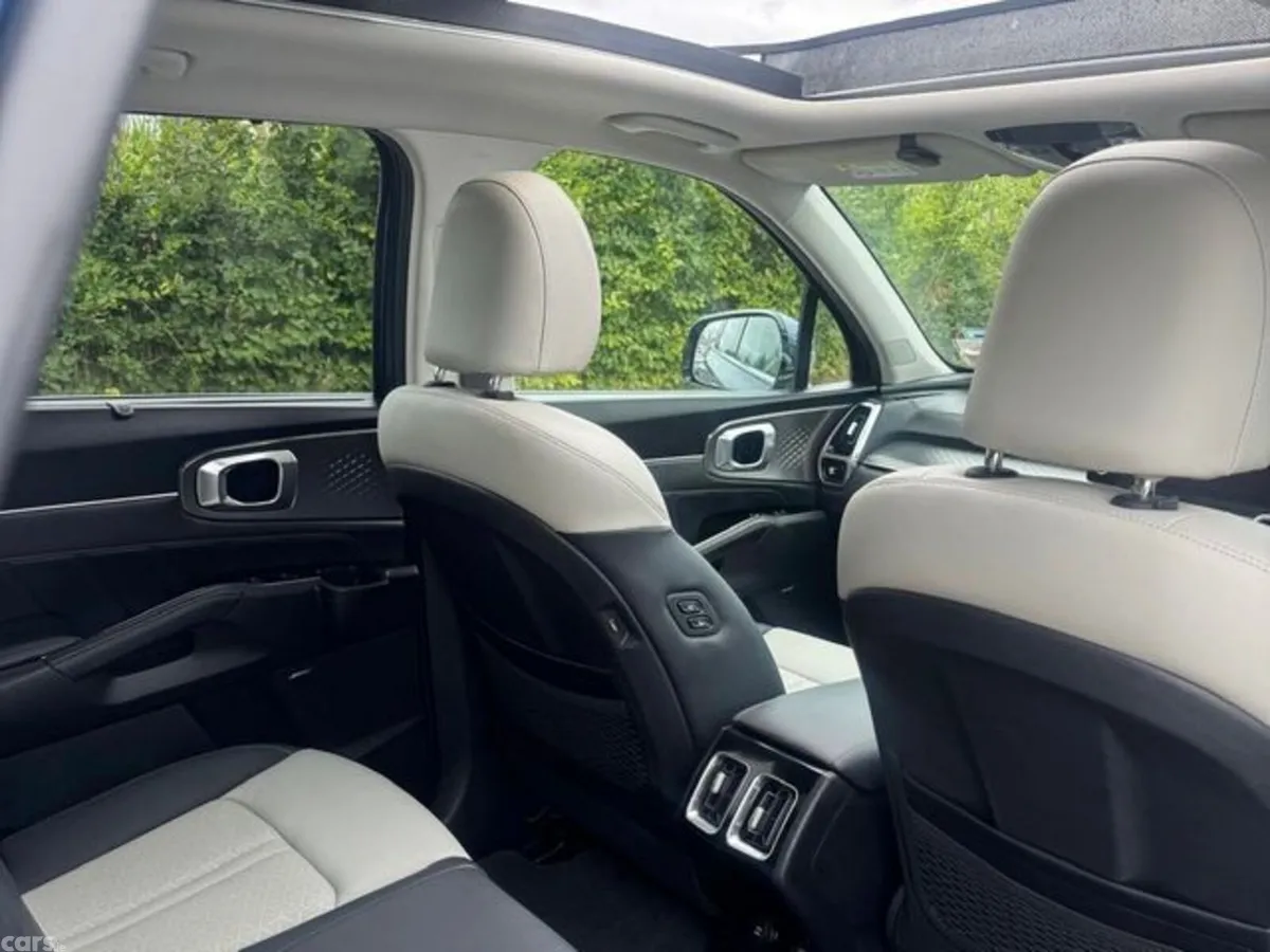 Kia Sorento MPV, Petrol Plug-in Hybrid, 2021, Blue