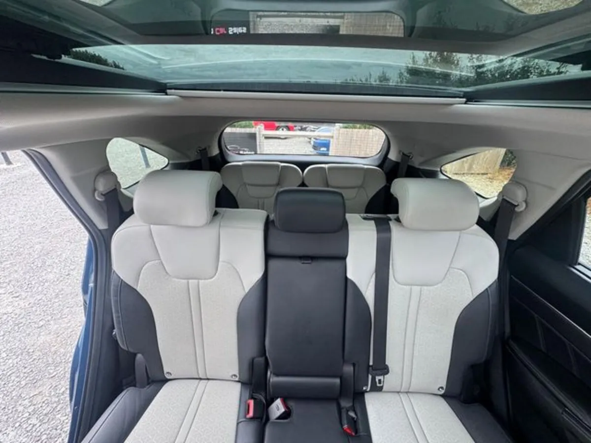 Kia Sorento MPV, Petrol Plug-in Hybrid, 2021, Blue
