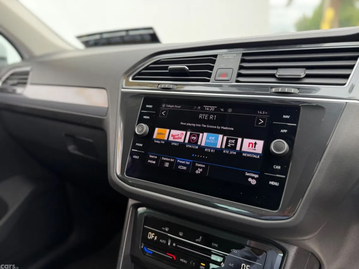 Volkswagen Tiguan SUV, Diesel, 2023, White