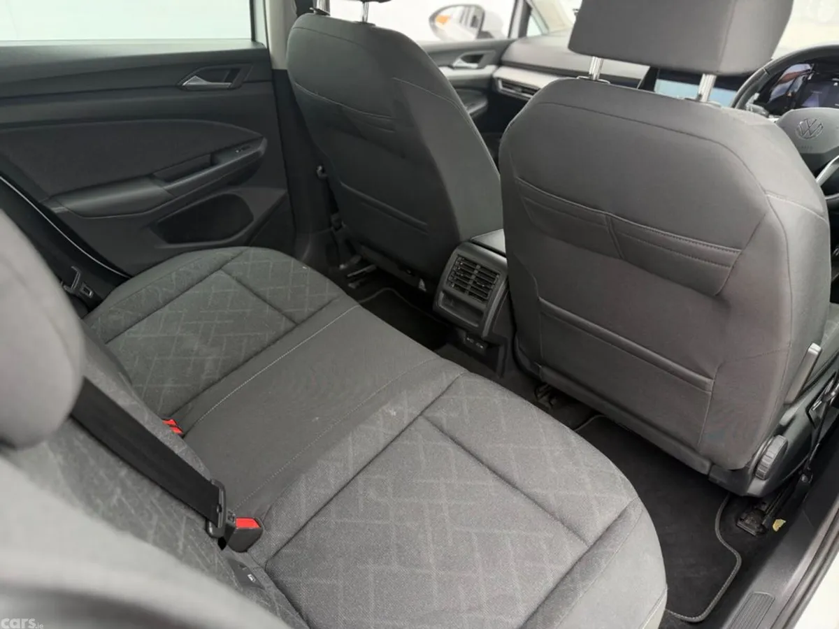 Volkswagen Golf Hatchback, Petrol, 2023, White