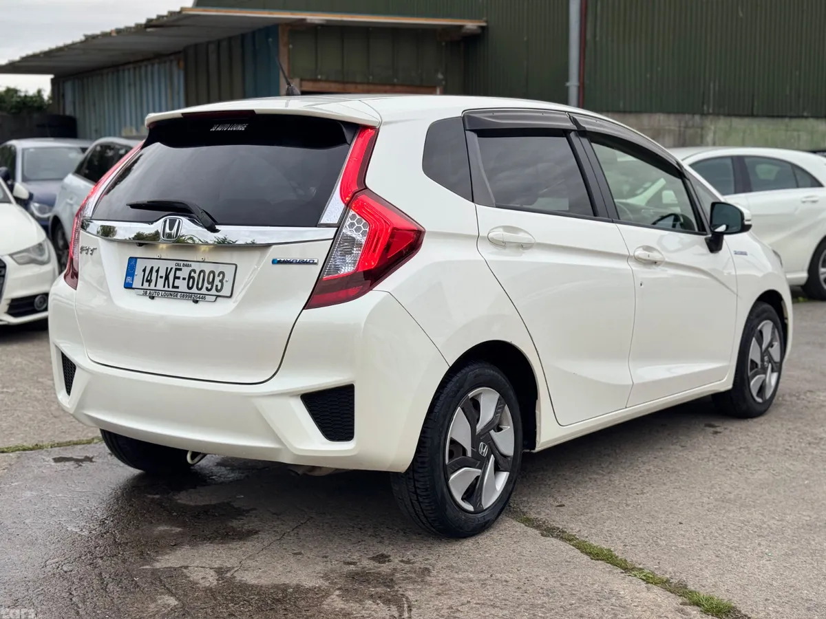 Honda Fit Hatchback, Petrol Hybrid, 2014, White