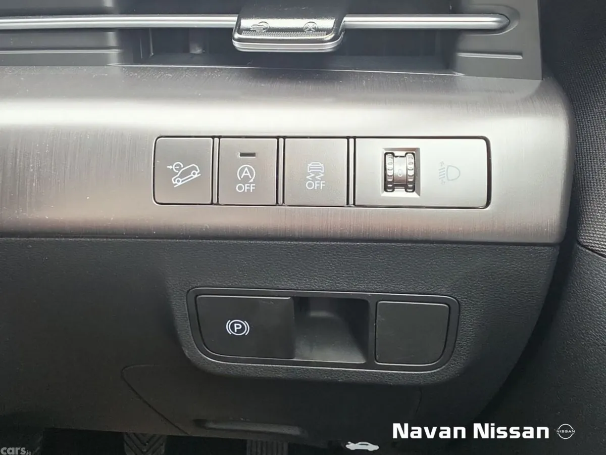 Hyundai KONA MPV, Petrol, 2026, White