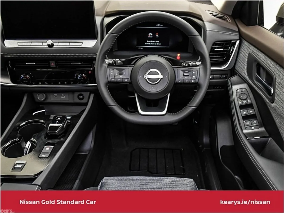 Nissan X-Trail SUV, Petrol Hybrid, 2024, Gold
