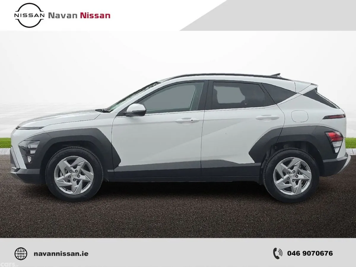 Hyundai KONA MPV, Petrol, 2026, White