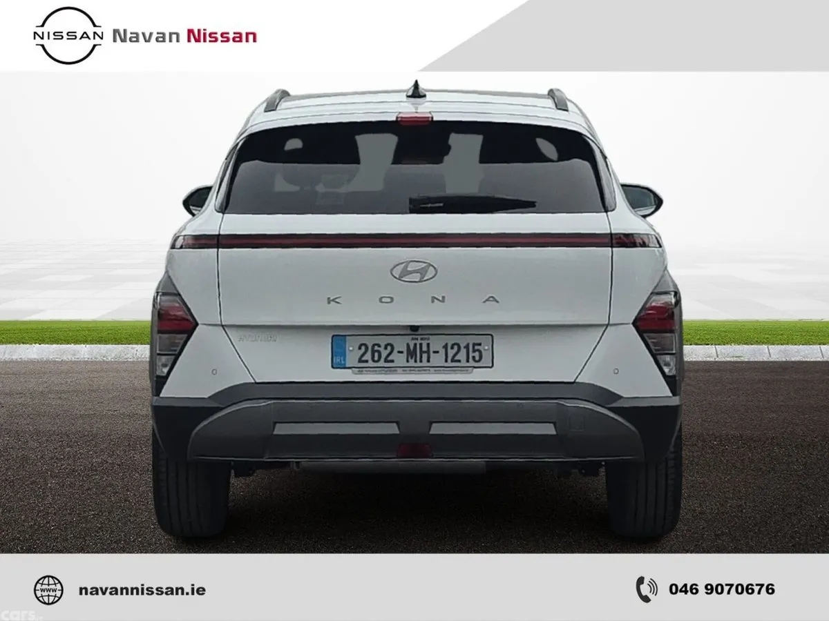 Hyundai KONA MPV, Petrol, 2026, White