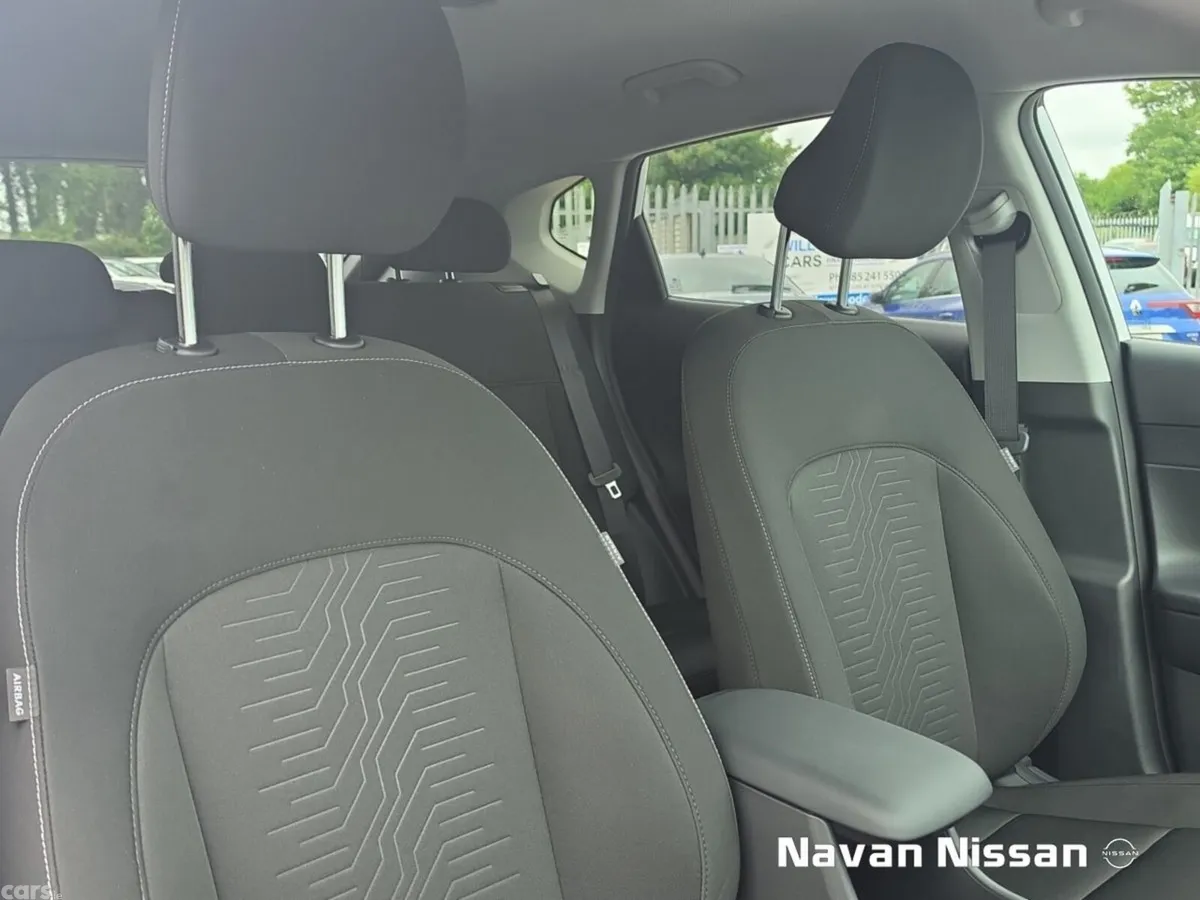 Hyundai KONA MPV, Petrol, 2026, White