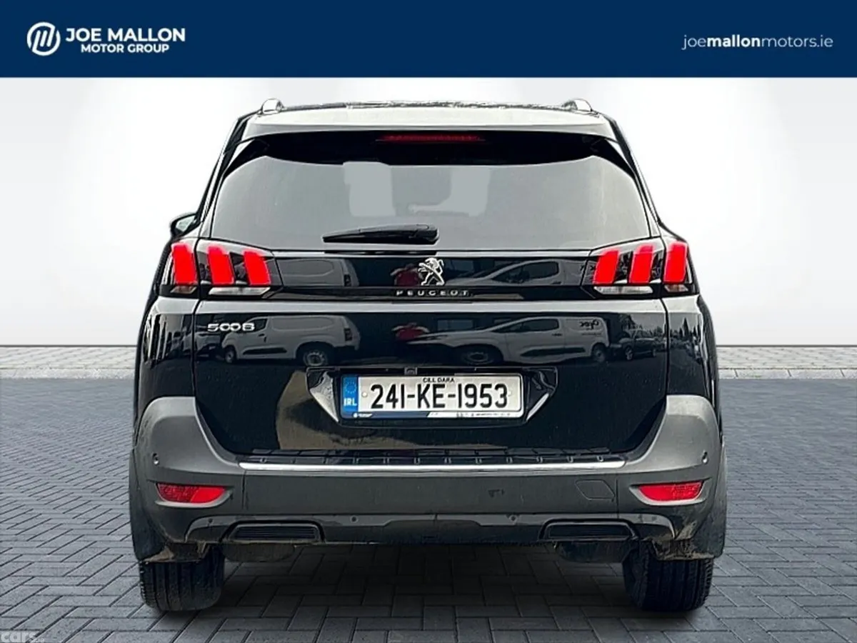 Peugeot 5008 MPV, Diesel, 2024, Black