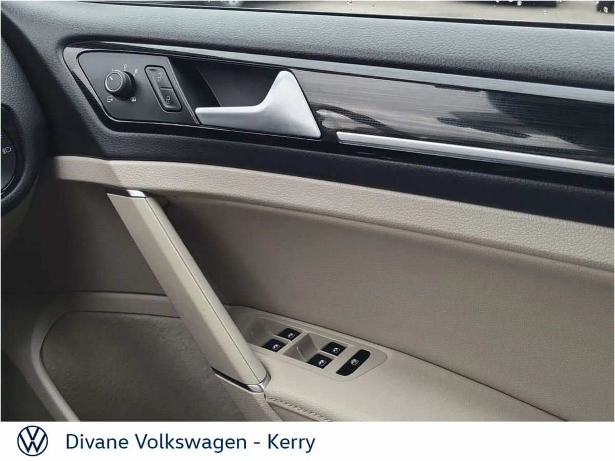Volkswagen Golf Hatchback, Diesel, 2020, Red