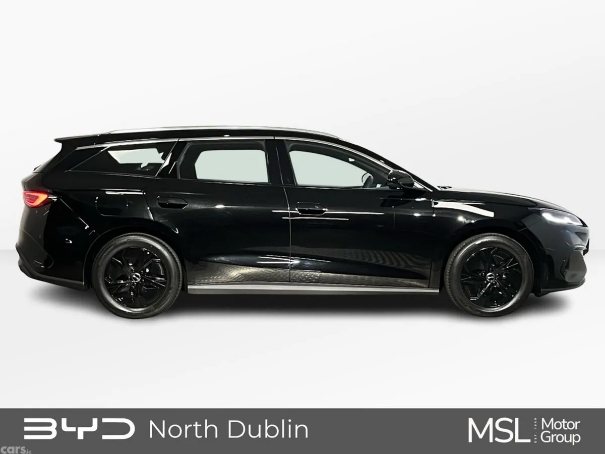BYD Seal 6 Hatchback, Petrol Plug-in Hybrid, 2026, Black