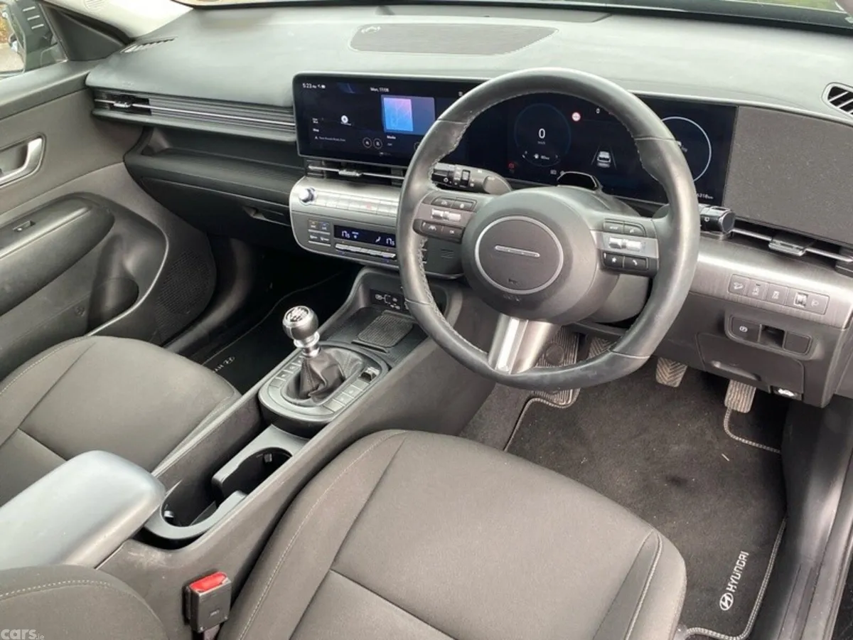 Hyundai KONA MPV, Petrol, 2024, Black