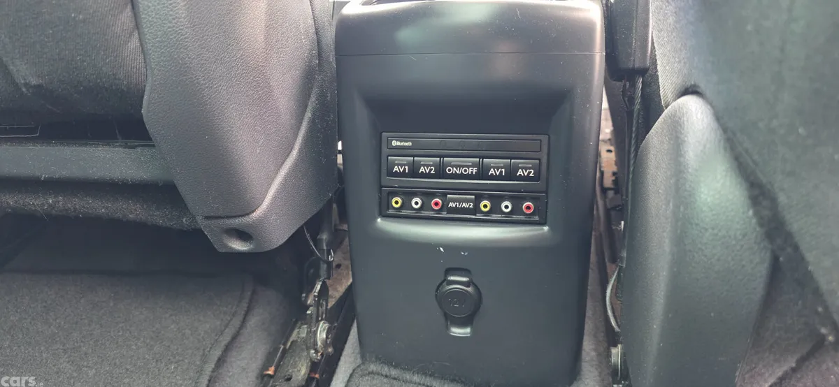 Peugeot 5008 MPV, Diesel, 2015, Grey