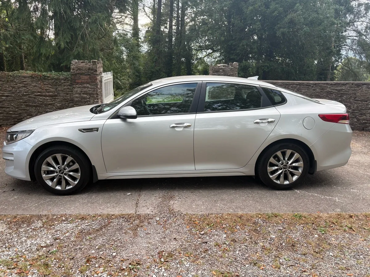 Kia Optima Saloon, Diesel, 2016, Silver