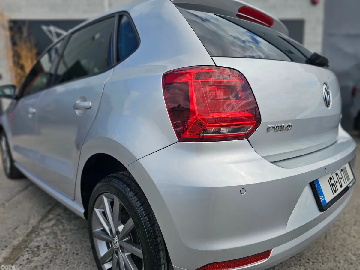 Volkswagen Polo Hatchback, Diesel, 2016, Silver
