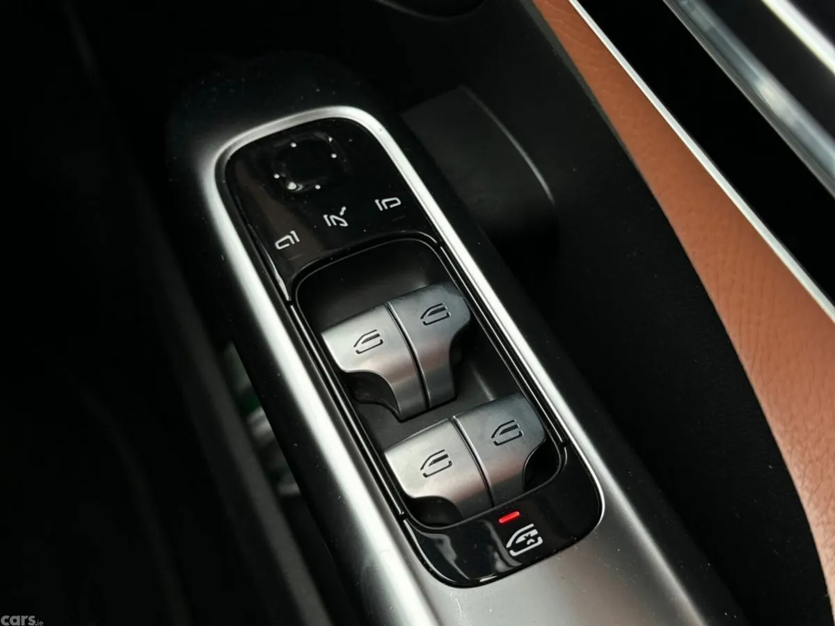 Mercedes-Benz C-Class Estate, Petrol Plug-in Hybrid, 2022, Blue