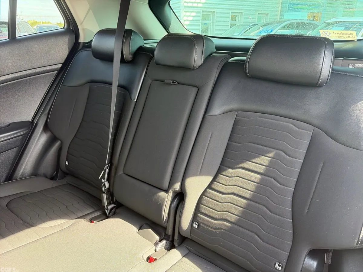 Kia Sportage SUV, Diesel Hybrid, 2023, Grey