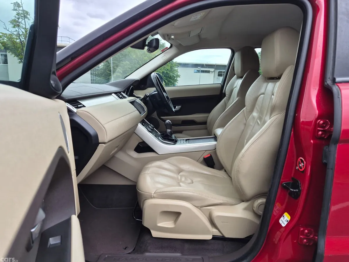 Land Rover Range Rover Evoque SUV, Diesel, 2015, Red