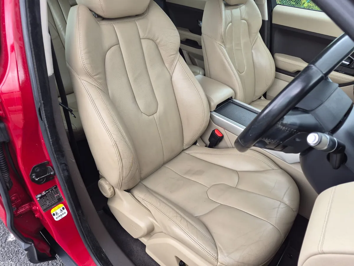 Land Rover Range Rover Evoque SUV, Diesel, 2015, Red