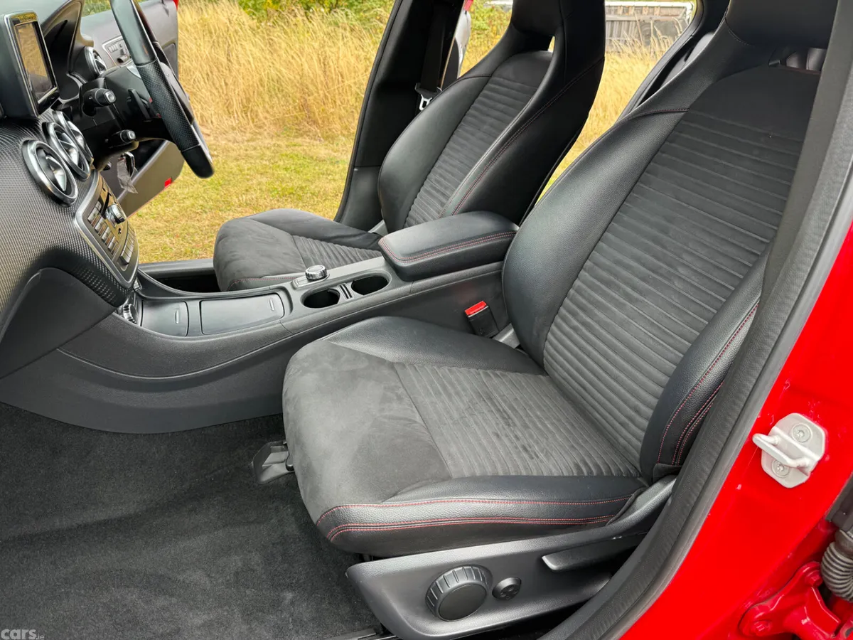 Mercedes-Benz A-Class Hatchback, Petrol, 2013, Red