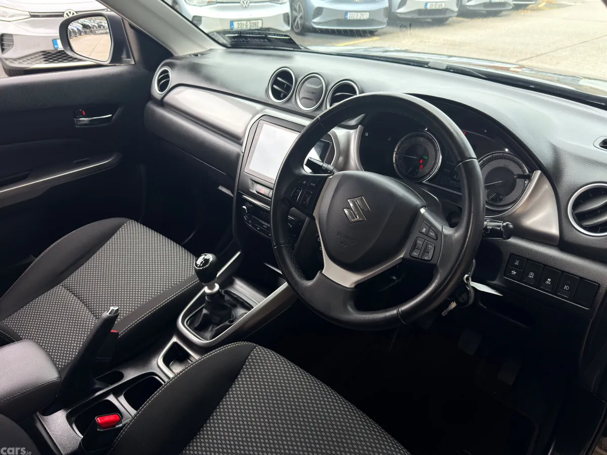 Suzuki Vitara SUV, Petrol, 2020, Black