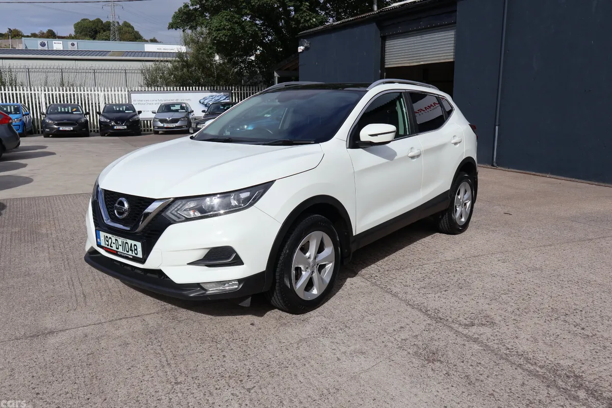 Nissan Qashqai MPV, Diesel, 2019, White