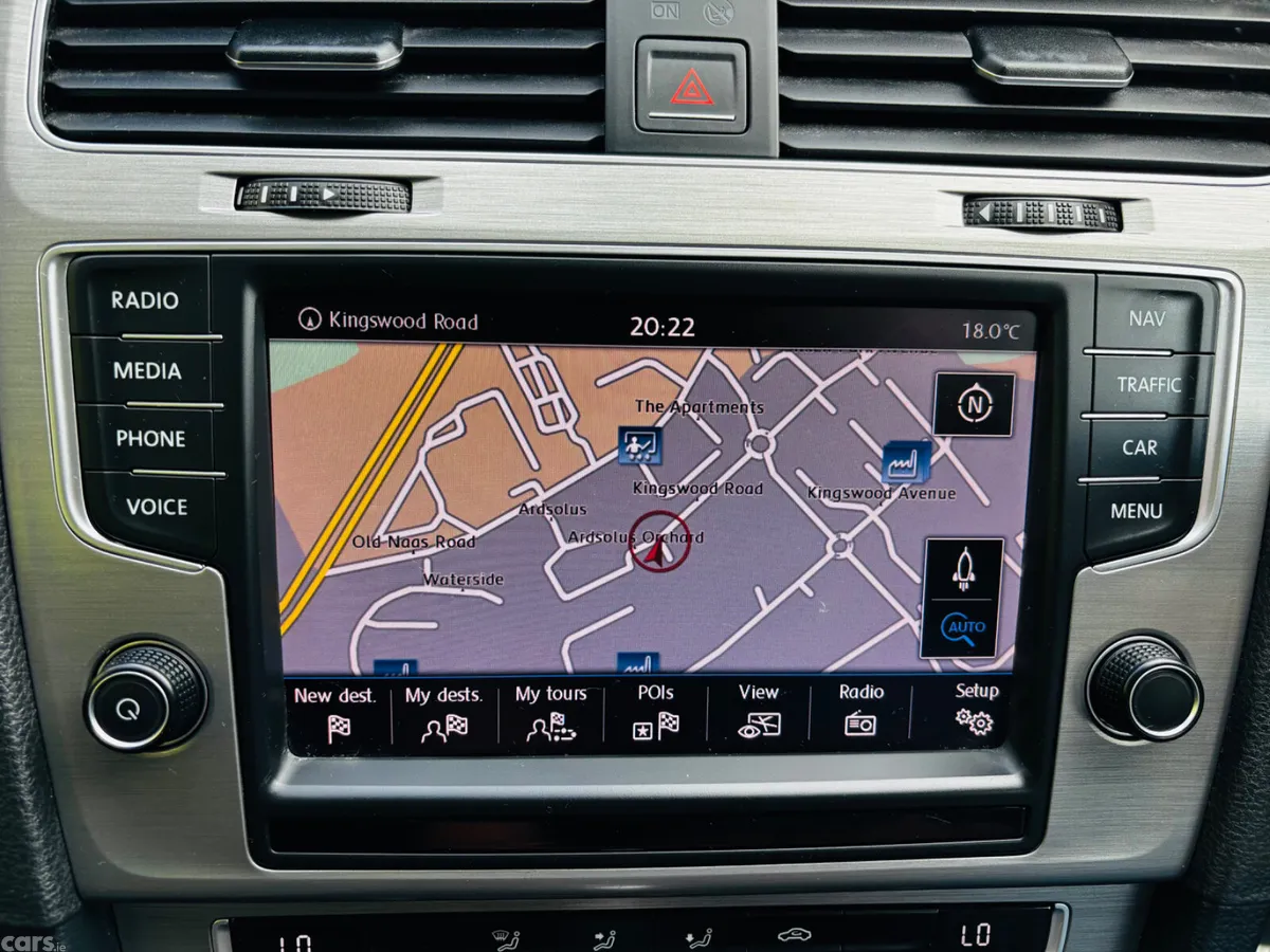 Volkswagen Golf Hatchback, Petrol, 2015, Silver