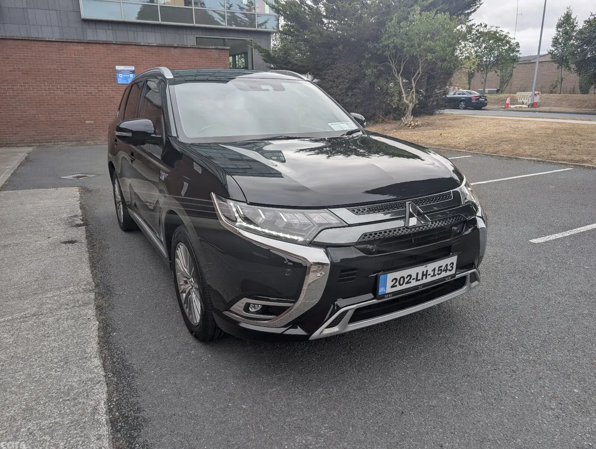 Mitsubishi Outlander SUV, Petrol Plug-in Hybrid, 2020, Black