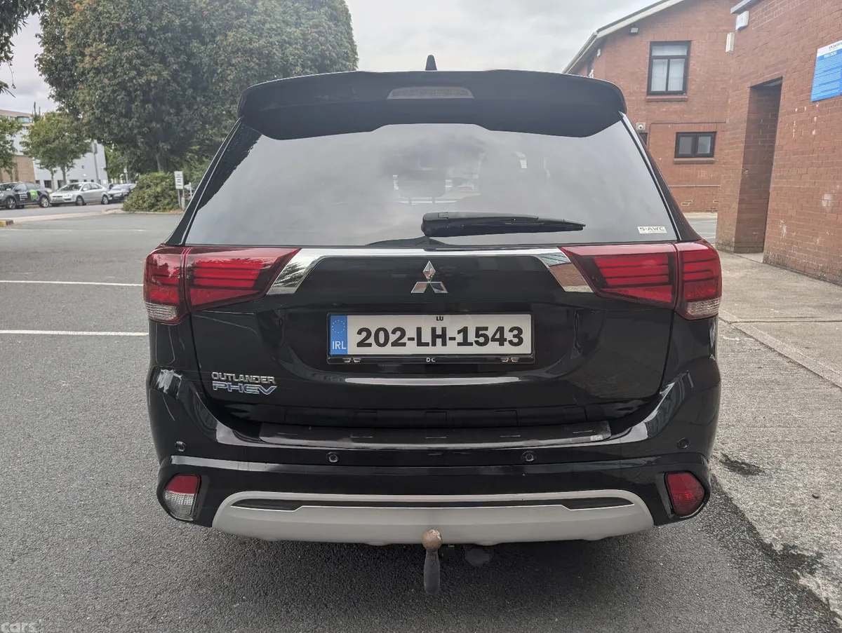 Mitsubishi Outlander SUV, Petrol Plug-in Hybrid, 2020, Black