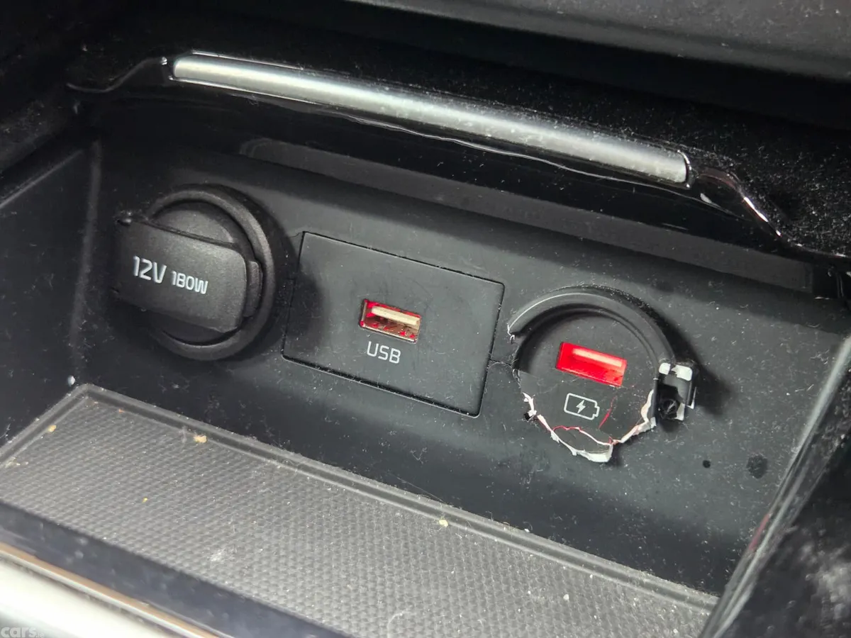 Kia XCeed Hatchback, Petrol Plug-in Hybrid, 2022, Red