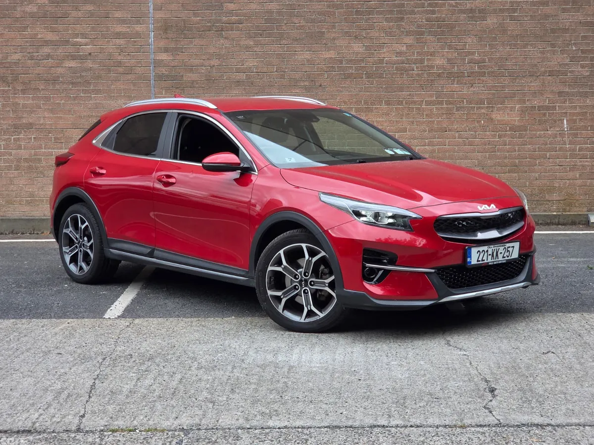 Kia XCeed Hatchback, Petrol Plug-in Hybrid, 2022, Red