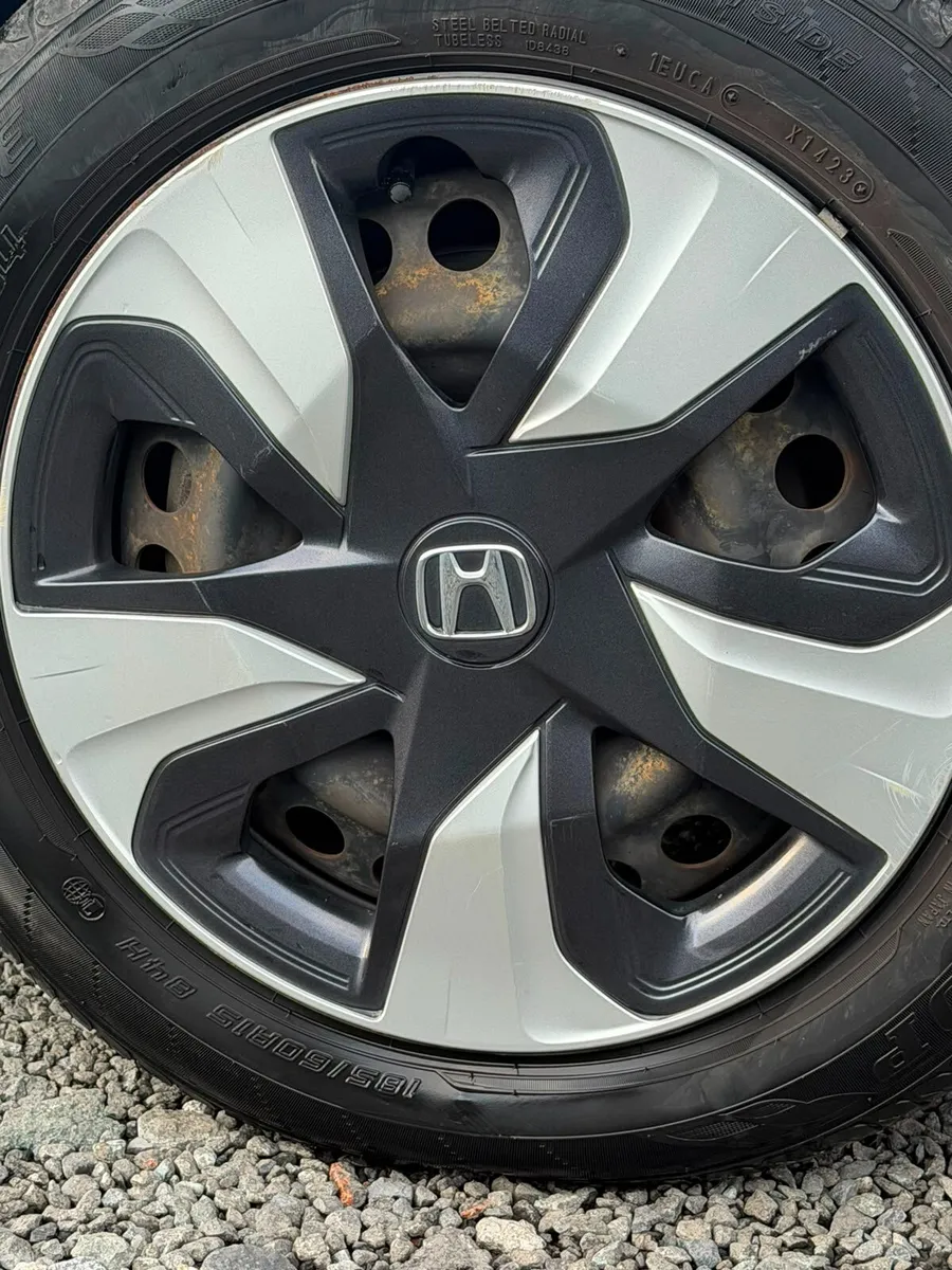 Honda Fit Hatchback, Petrol Hybrid, 2017, Silver