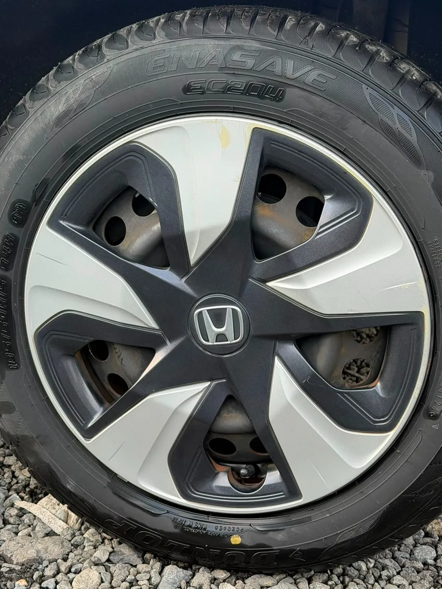 Honda Fit Hatchback, Petrol Hybrid, 2017, Silver