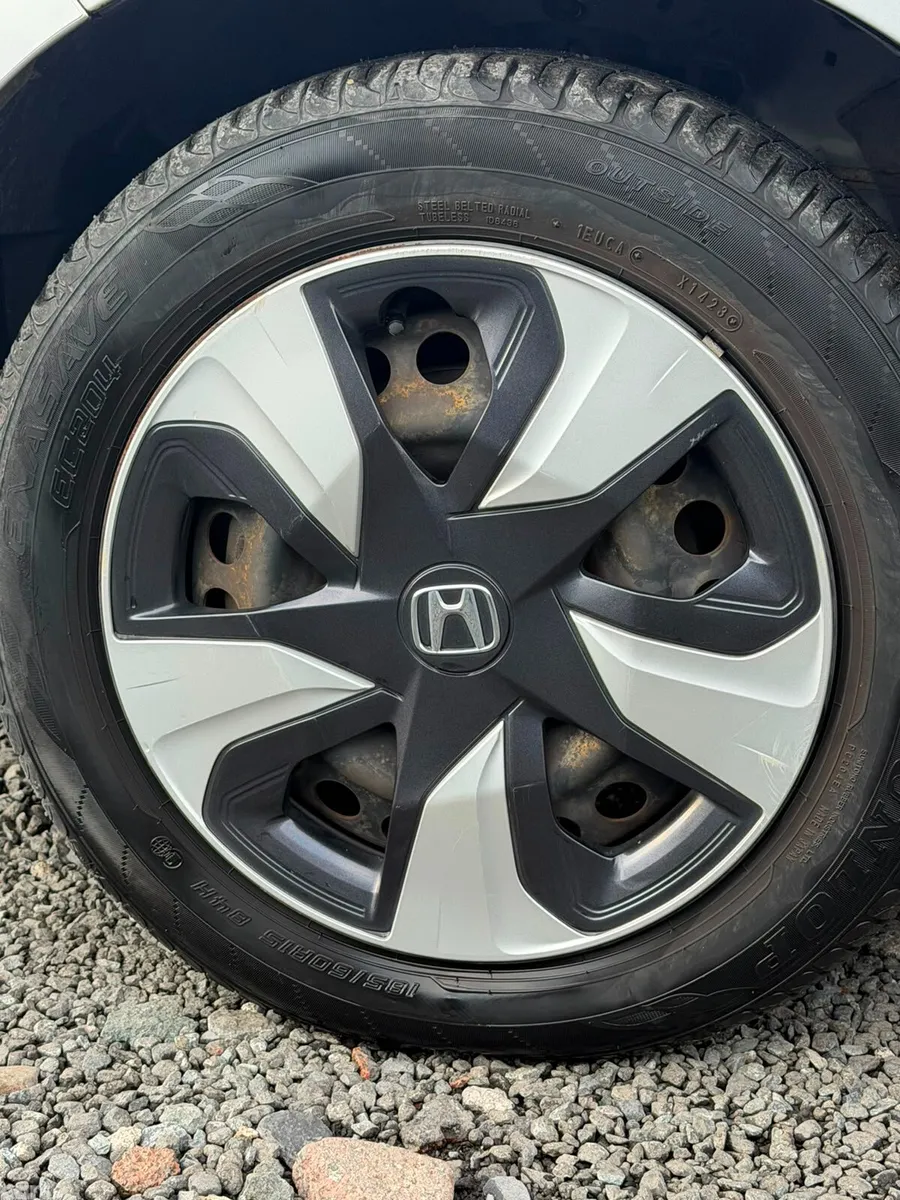 Honda Fit Hatchback, Petrol Hybrid, 2017, Silver