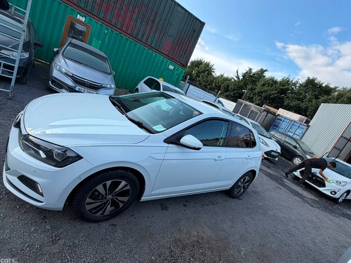 Volkswagen Polo Hatchback, Petrol, 2018, White