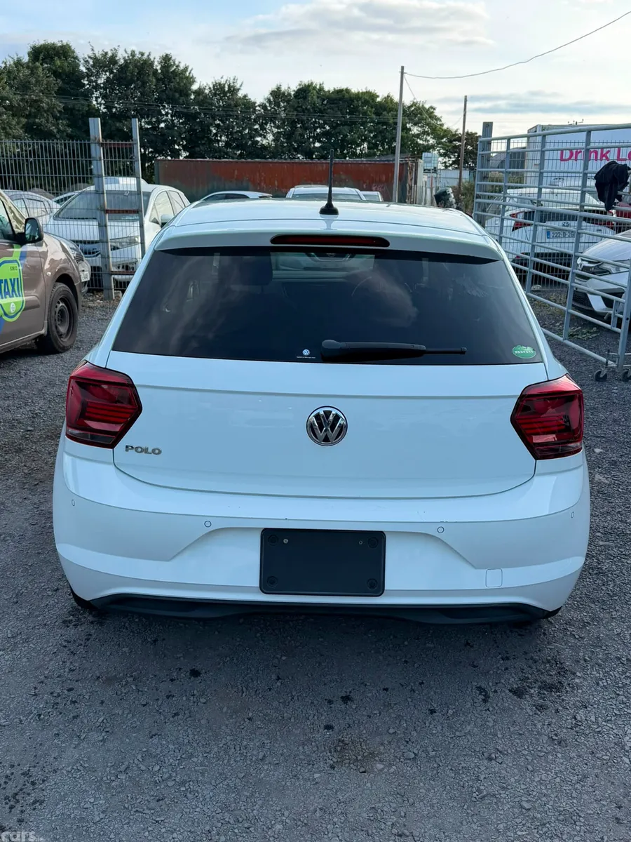 Volkswagen Polo Hatchback, Petrol, 2018, White