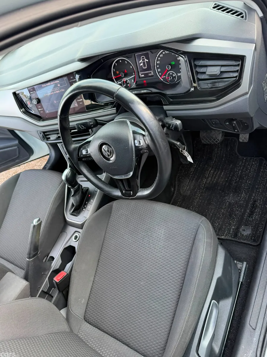Volkswagen Polo Hatchback, Petrol, 2018, White