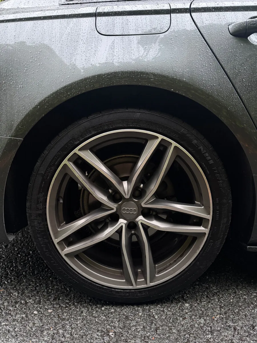 Audi A6 Saloon, Diesel, 2017, Grey
