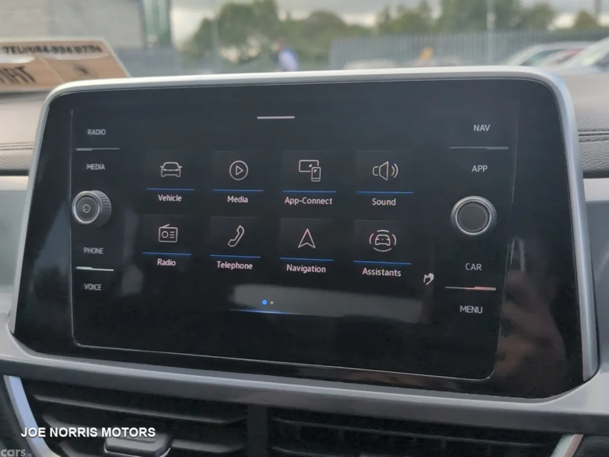 Volkswagen T-Roc SUV, Petrol, 2022, White
