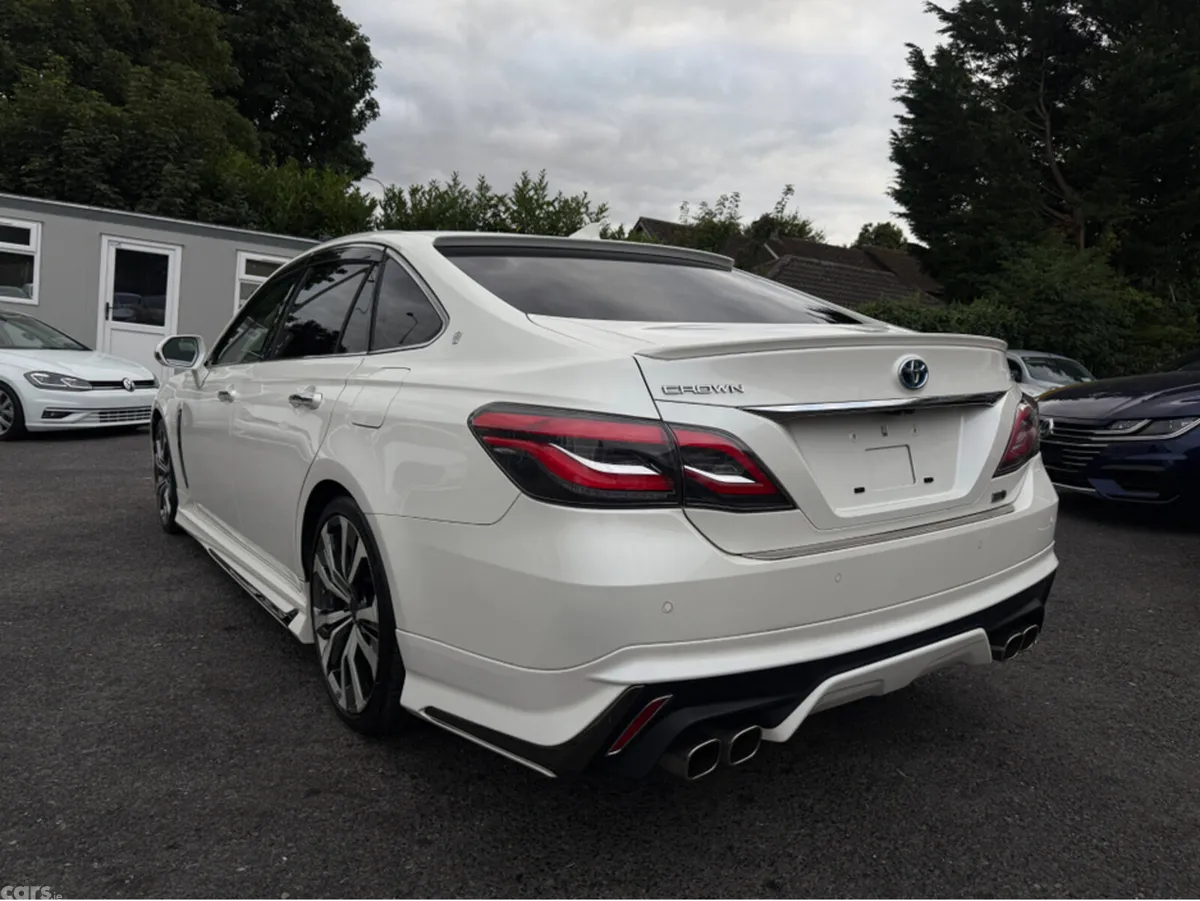 Toyota Crown Saloon, Petrol Hybrid, 2020, White