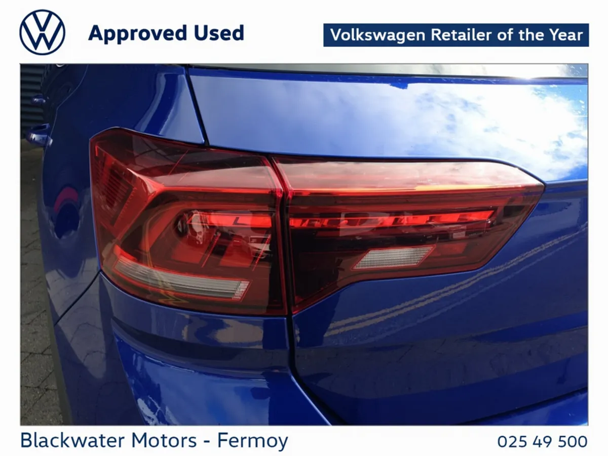 Volkswagen T-Roc SUV, Petrol, 2024, Blue