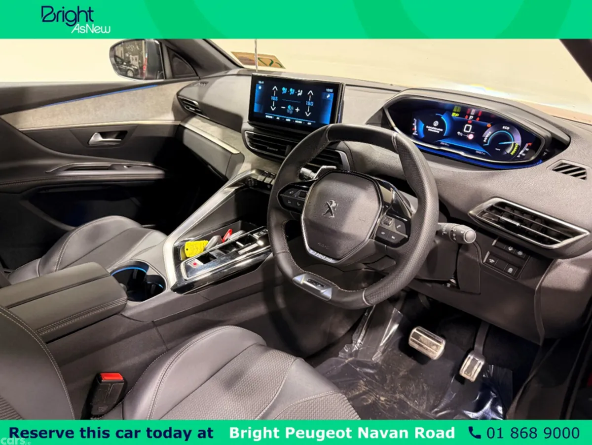 Peugeot 3008 SUV, Petrol Hybrid, 2024, Red