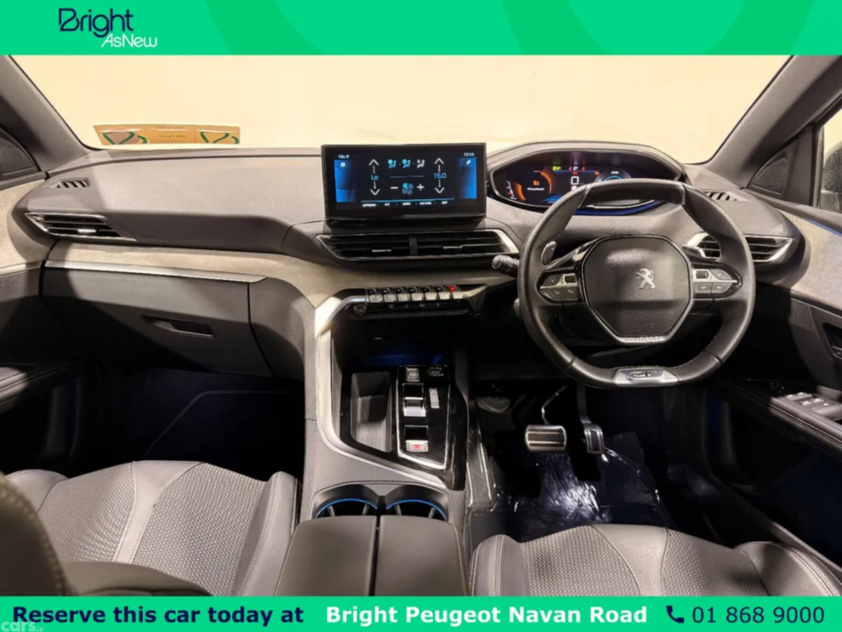 Peugeot 3008 SUV, Petrol Hybrid, 2024, Grey